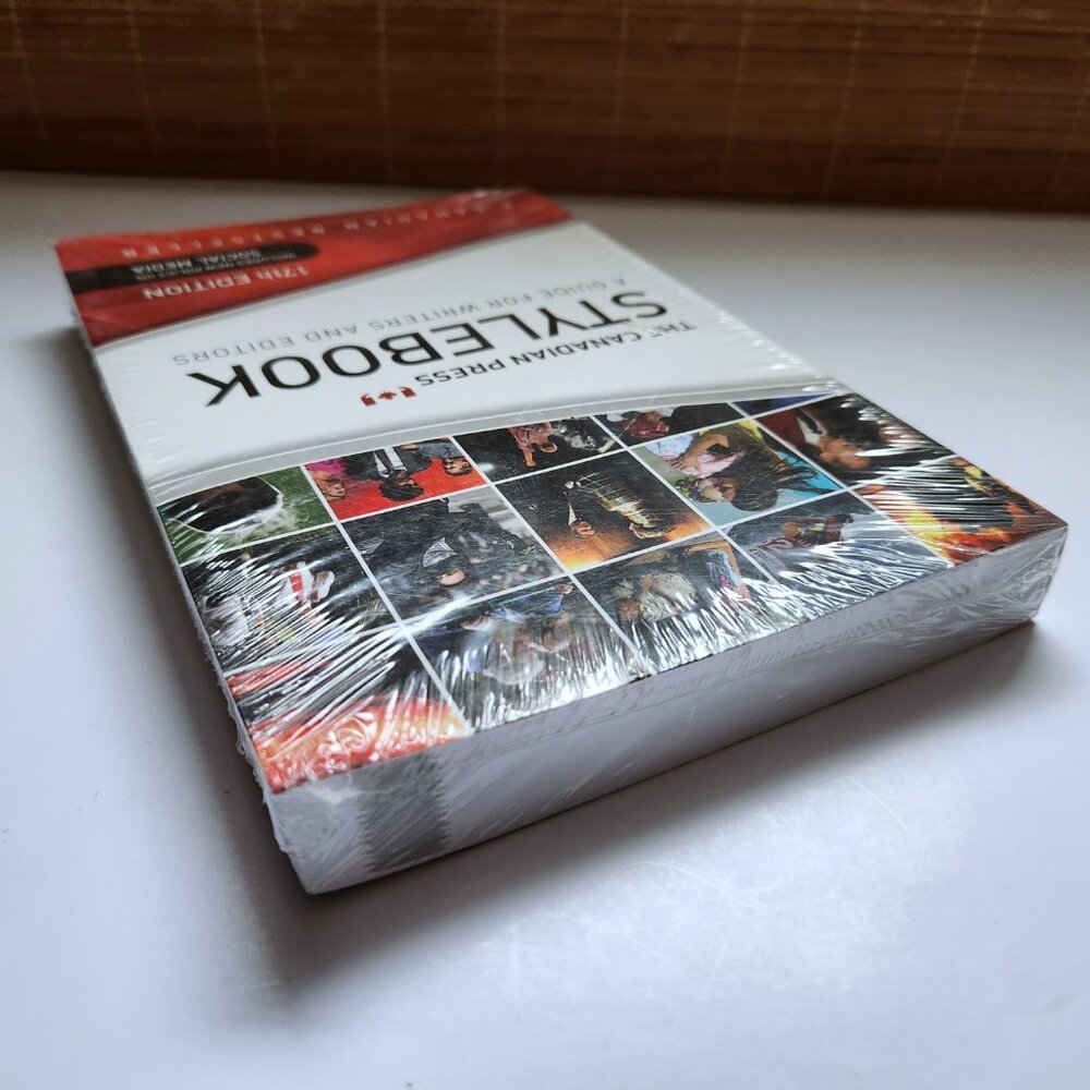 The Canadian Press Stylebook 17th ed A guide for Writers and Editors NEW in Wrap - Picture 4 of 6